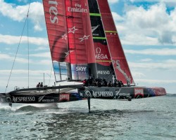 Photo © Chris Cameron